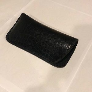 Alligator sunglasses case